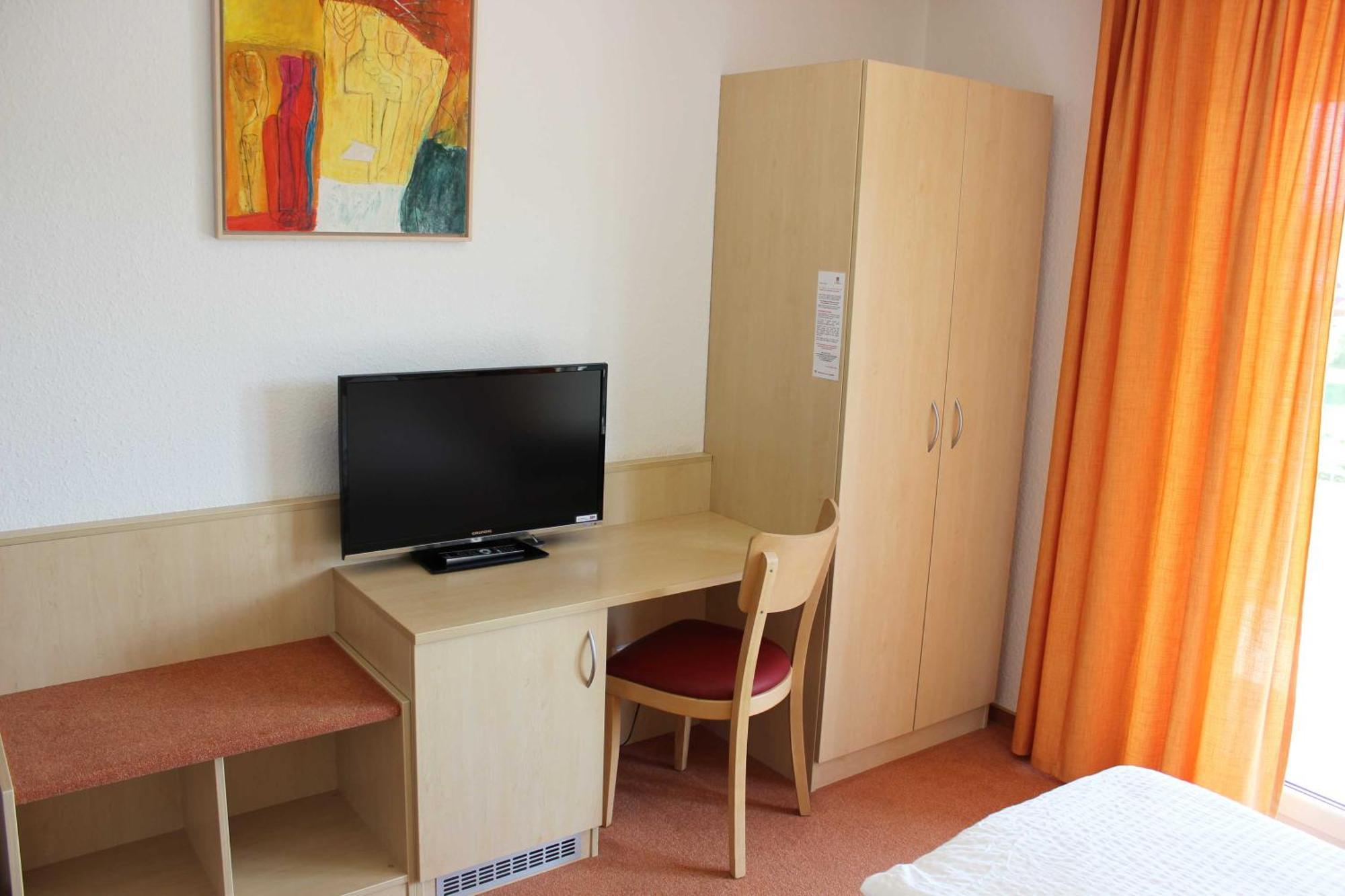 Gaestehaus Zum Wolffenturm Lehrensteinsfeld 客房 照片