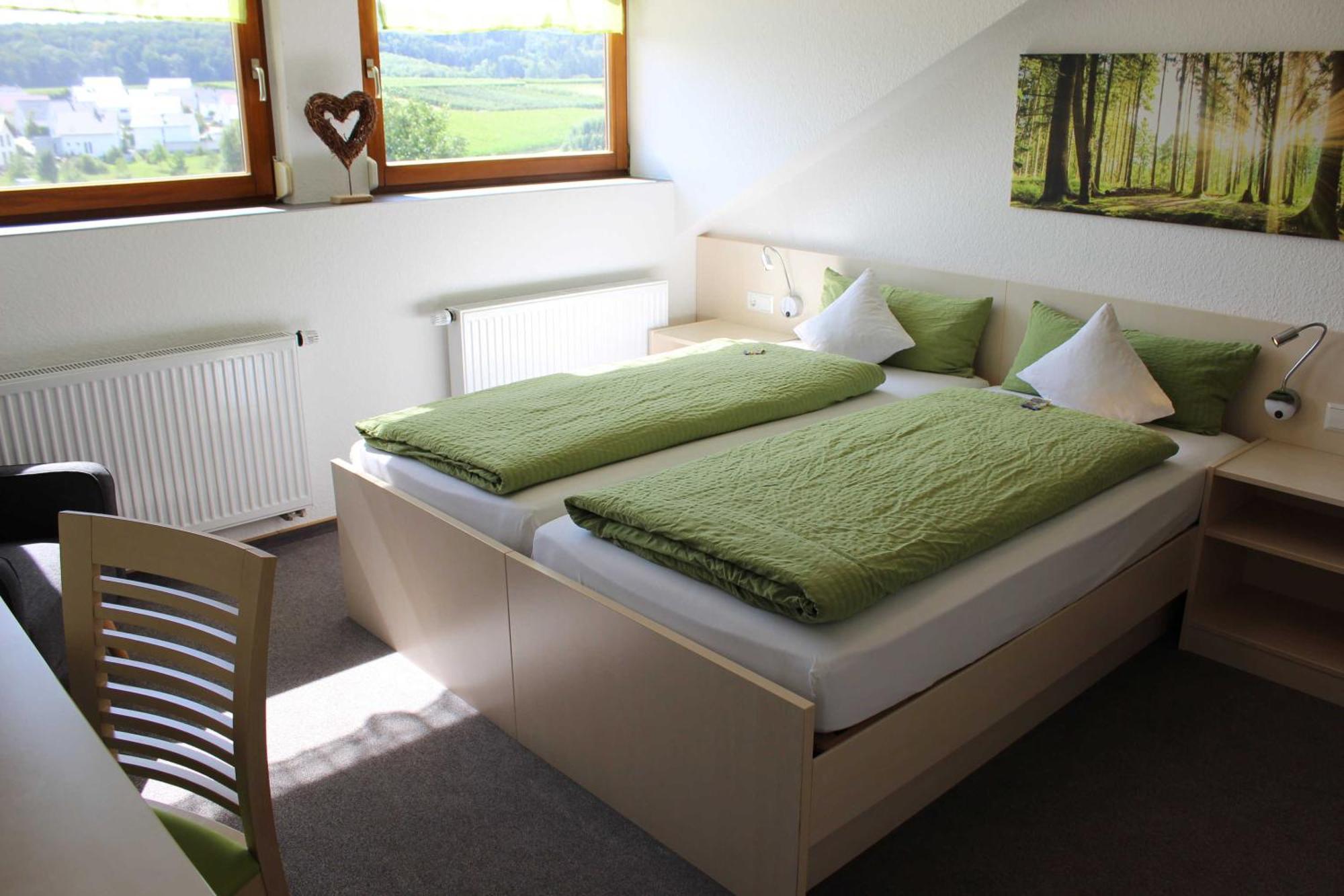 Gaestehaus Zum Wolffenturm Lehrensteinsfeld 客房 照片