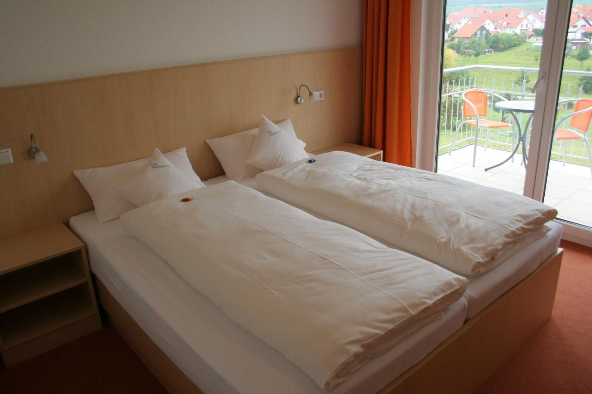 Gaestehaus Zum Wolffenturm Lehrensteinsfeld 外观 照片